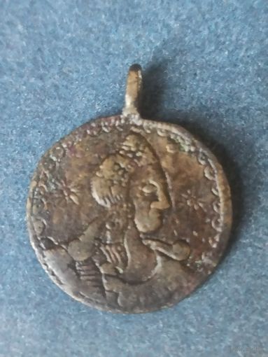 Дукач (или ладанка-образок) с образом коронации Екатерины2, датируемый XVIII веком.