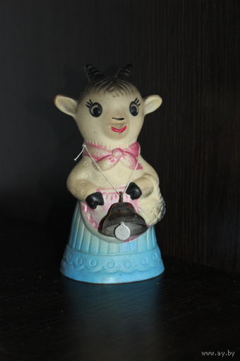 Резиновая игрушка, детская, "Коза с колокольчиком" , из СССР.