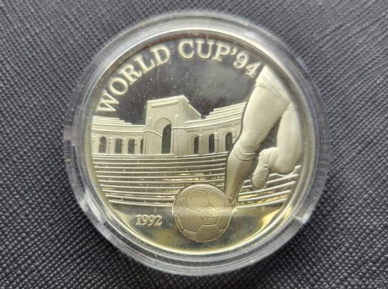 Самоа 10 тала 1992 Чемпионат мира по футболу 1994, США! Серебро 925 пробы 31,86 грамм! ОБМЕН!