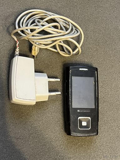 Сотовый телефон Samsung SGH-E900