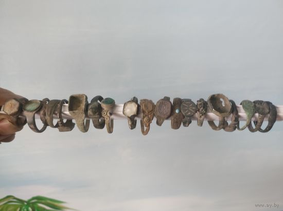 Древние колечки