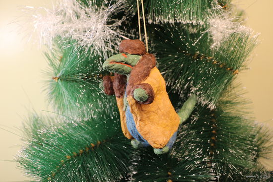 Ёлочная игрушка папье-маше, "Крокодил".