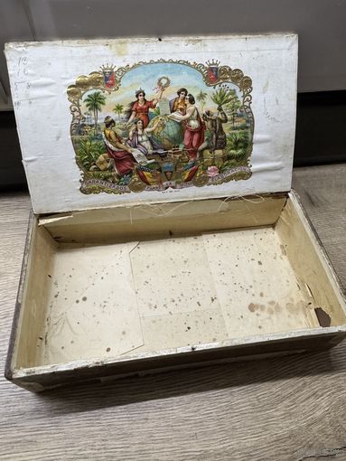 Коробка от сигар.