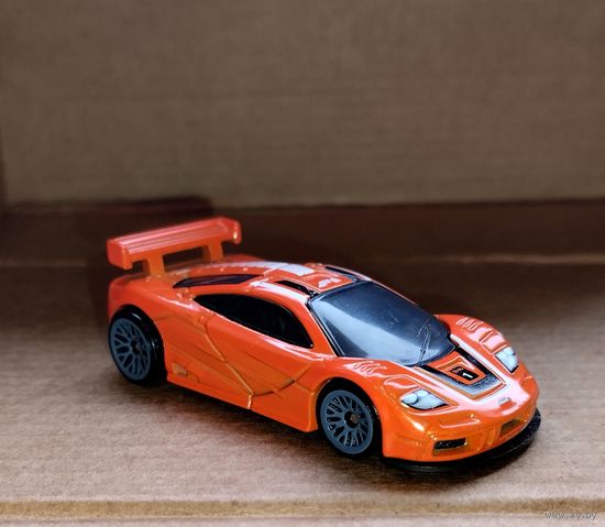 Hot Wheels Mattel McLaren F1 GTR модель #16 Макларен