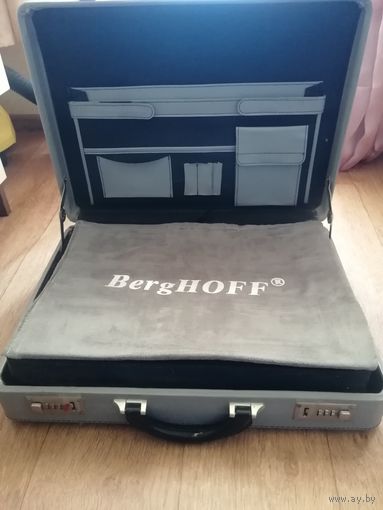 ЧЕМОДАН КЕЙС ДИПЛОМАТ для СТОЛОВЫХ ПРИБОРОВ BergHOFF ОРИГИНАЛ