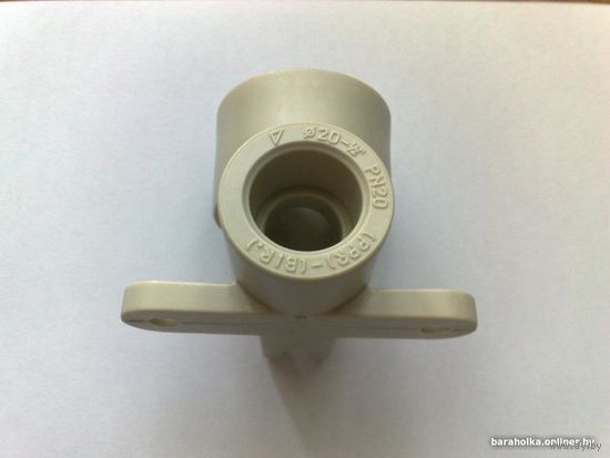 Колено с креплением Размер R20-1/2 146 штук