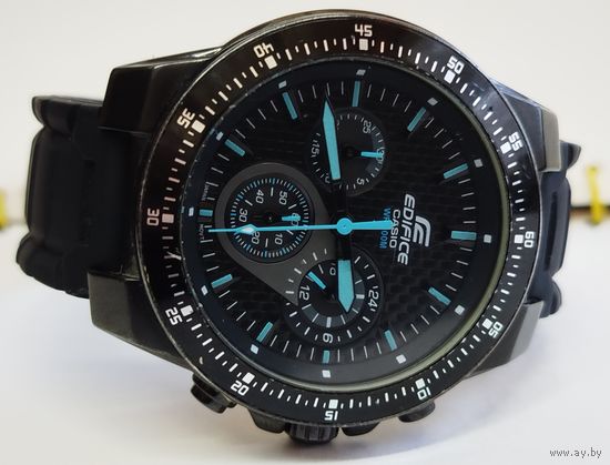 Часы "Casio" оригинал,хронограф,родной люм, приличное состояние.