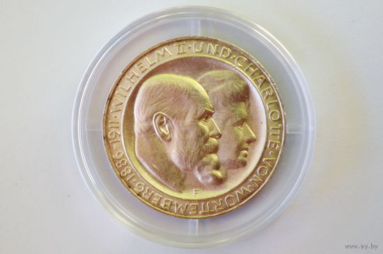 3 марки, 1911 25 лет свадьбе Вильгельма II и Шарлотты. Обычная буква "Н" в "Charlotte"