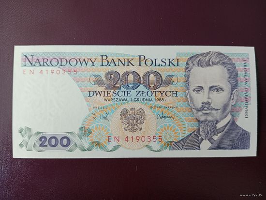 Польша 200 злотых 1988 UNC