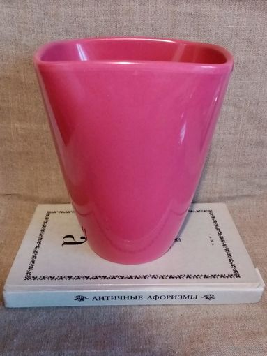 Цветочный горшок цвета фуксии для цветов для комнатных растений