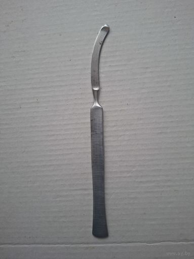 Скальпель ветеринарный изогнутый