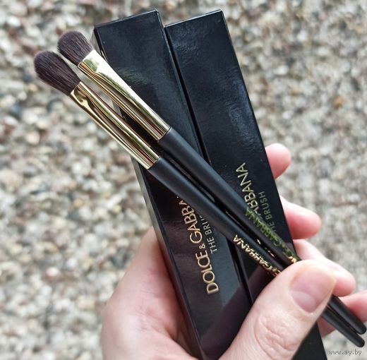 Кисть Dolce&Gabbana для макияжа глаз