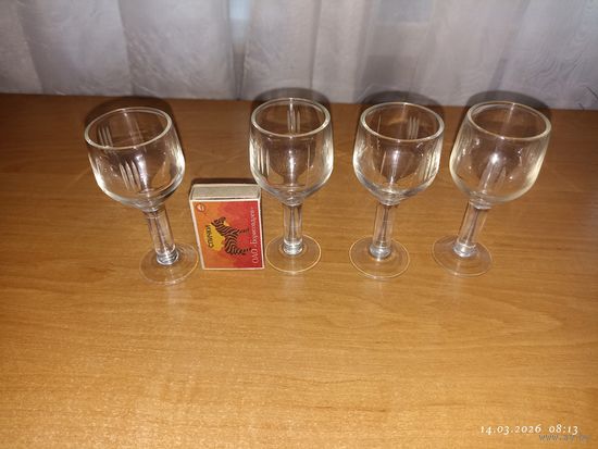 Винтажные рюмки. 4 шт.
