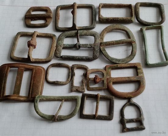 Пряжки старинные