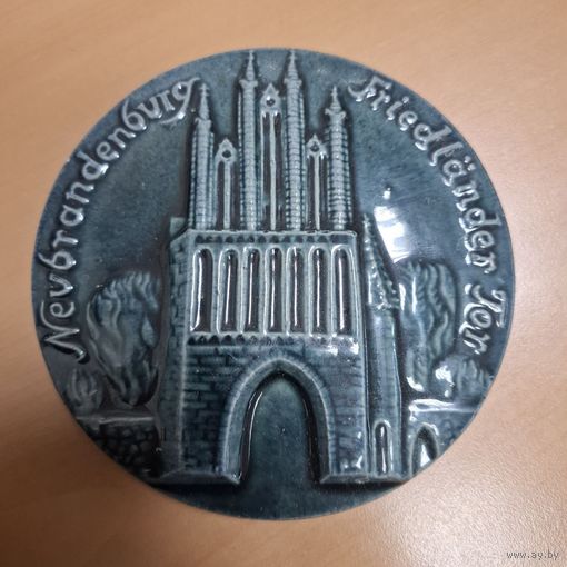 Плакетка керамика. 14см Германия