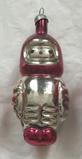Ёлочная игрушка космонавт