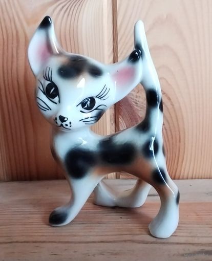 Кот. Кошка. Коты. Производство - Украина. Глазурованная керамика.