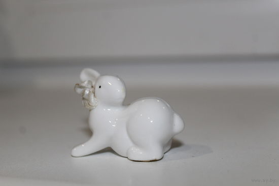 Фигурка маленькая "Кролик" очень нежная