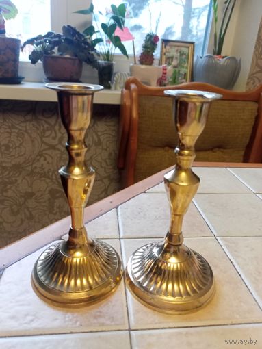 Пара Подсвечников бронзовых