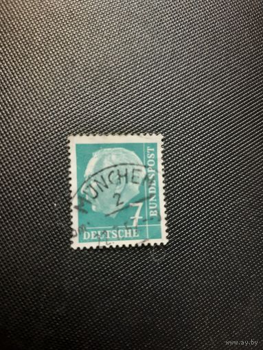 ФРГ. Т.Хойс. 1954г. гашеная