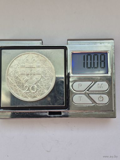 20 эскудо 1966 года. Португалия, Португальская Республика (1910 - 1969), открытие моста Антониу Салазара). Серебро 650. Монета не чищена. L45466.