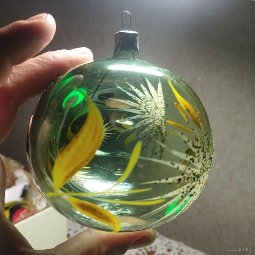 Елочная игрушка СССР, Шар с цветами, роспись, зеркальный, полупрозрачный и сказочный