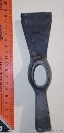 Кирка геолога СССР в коллекцию или для декора