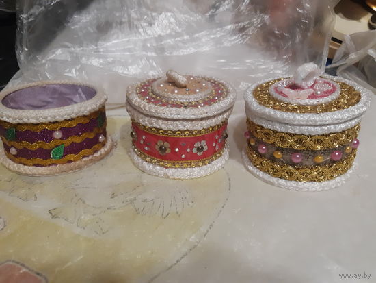 Шкатулки для рукоделия, бусинок, бисера и т.д..