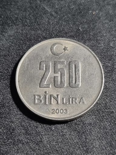 Турция 250000 лир 2003