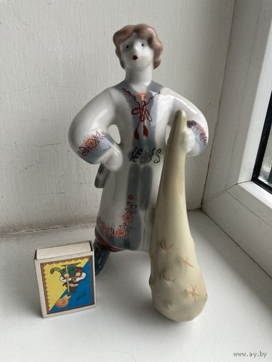 Новогодняя распродажа !Статуэтка Богатырь с дубиной (УССР, Полонне 1960-е годы)