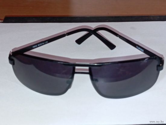 Очки модель бренда TURBO . Предсезонная распродажа Винтажных солнцезащитных очков с рубля !