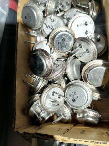 Транзисторы КТ805А,Б, 902А, 903Б новые