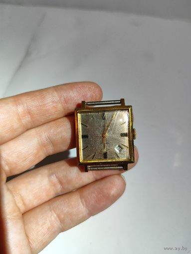 Часы СЛАВА квадрат. AU10.