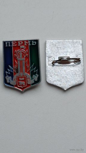 Города. Значки. Пермь.