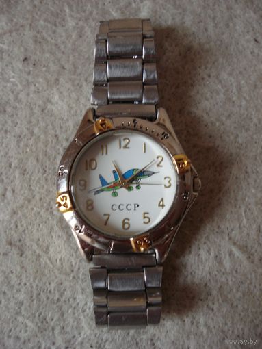 Часы наручные кварцевые "Авиатор".