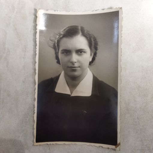 Фотография. История СССР в лицах. Портретное фото. Комсомолка. 1950 -е.