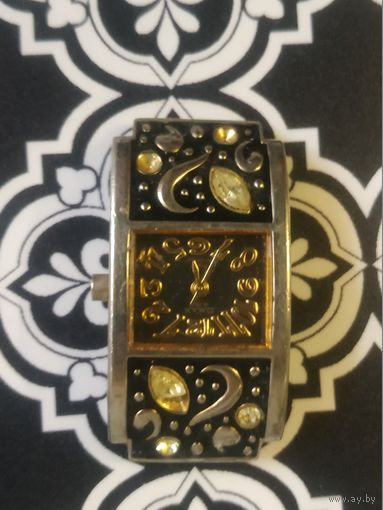 Часы наручные.  Состояние на скане. В коллекцию,ремонт,на запчасти.