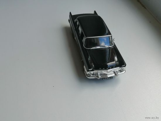 Автолегенда СССР  ГАЗ 13 Чайка  DeAgostini 1:43
