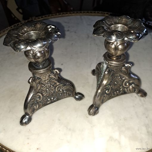 Парные подсвечники. Посеребренние. Европа.