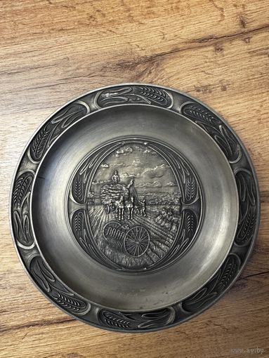 Тарелка оловянная
