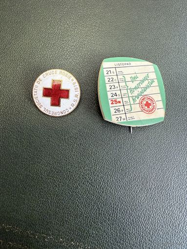 Значки красного креста