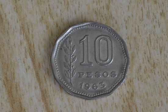 Аргентина 10 песо 1963 с 1 руб