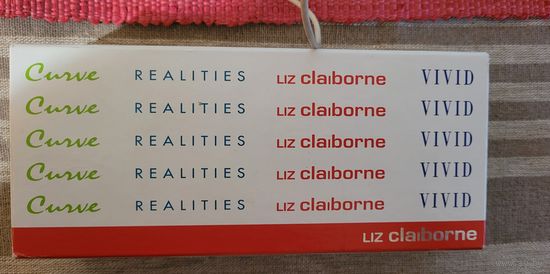 Набор из 4 мини-ароматов LIZ CLAIBORNE Curve Realities Vivid