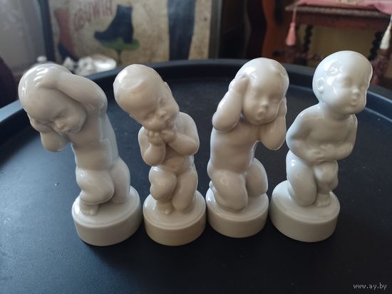 Антикварные фигурки статуэтки аллегории Серия из 4 шт. Детские боли - Royal Copenhagen / B & G Copenhagen Denmark Копенгаген авторская работа