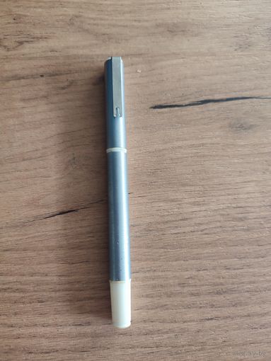 Чернильная ручка