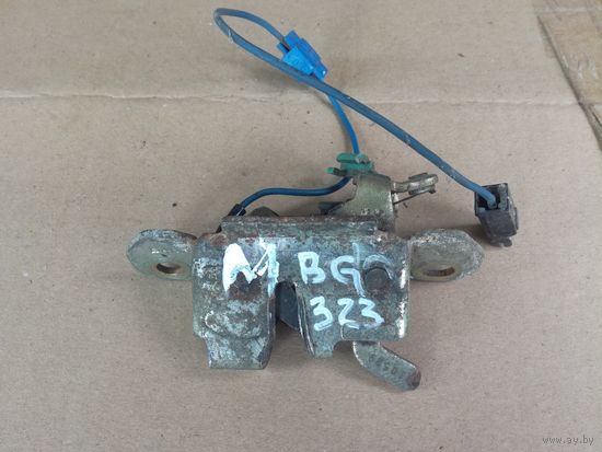 Замок багажника Mazda 323 BG