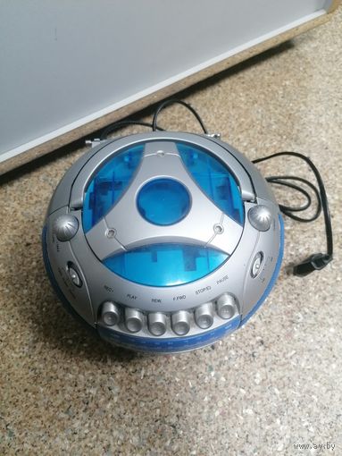 Магнитофон, бумбокс кассетный, в ремонт или запчасти, торги с Рубля