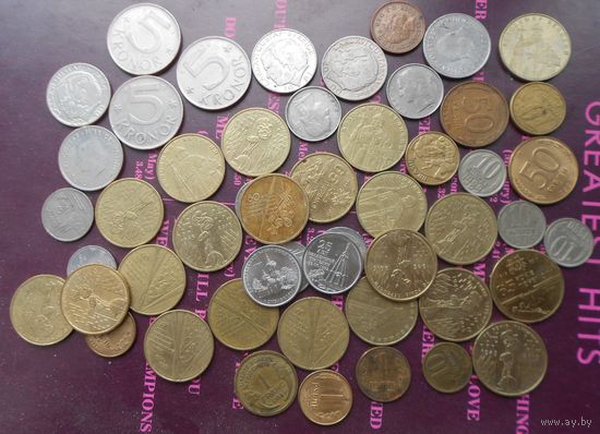 Монеты в наборе 51 монета