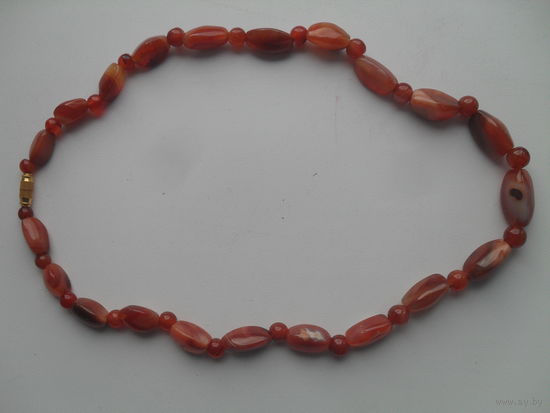 Бусы из натурального камня.53 см.