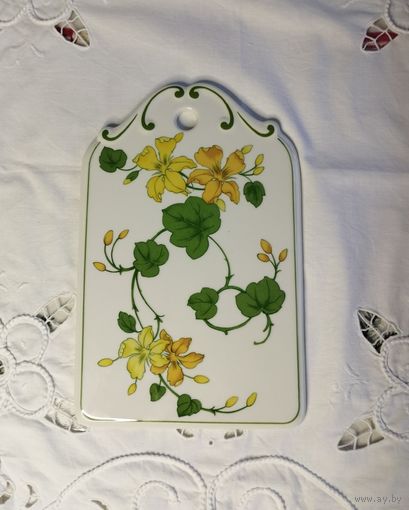 Сервировочная досочка Villeroy & Boch серии Geranium, Германия